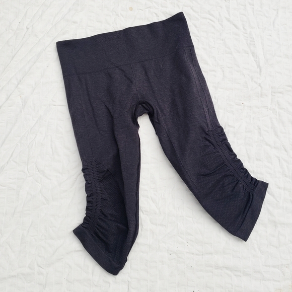 Lululemon Grey Pants - Picture 2 of 3